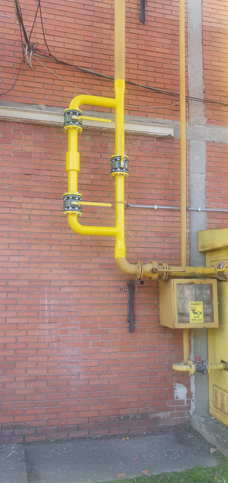Gasna instalacija sa CFSS jedinicama u fabrici Tarkett